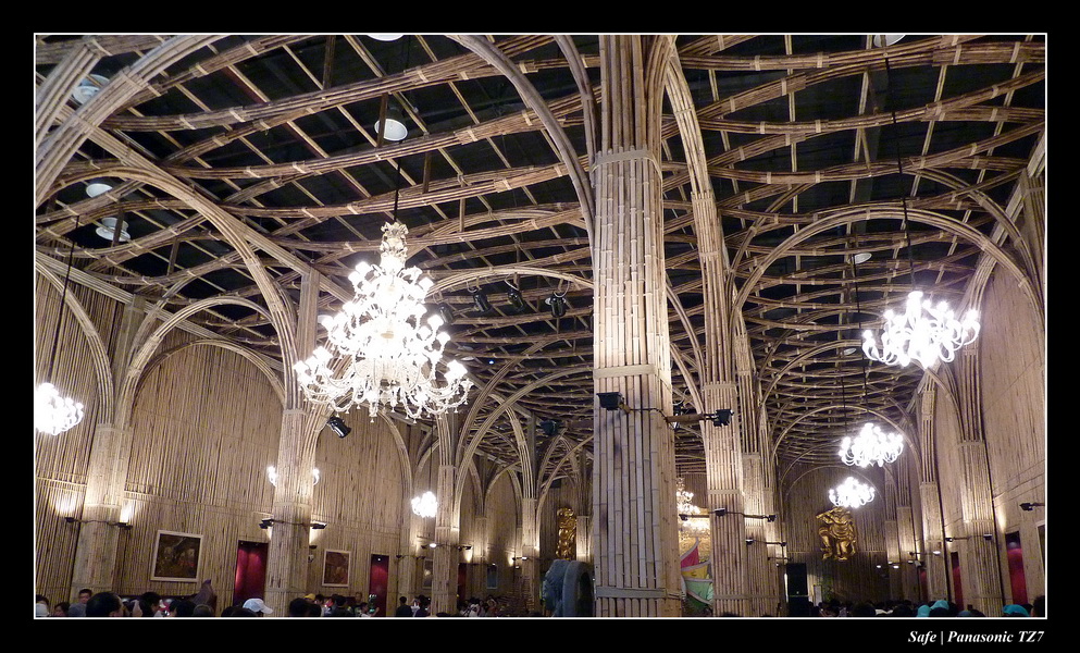 2010   08   Expo Shangai 006